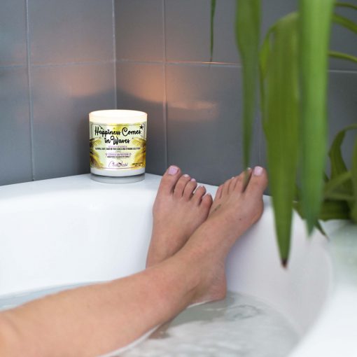 Happiness Comes in Waves Bathtub Candle